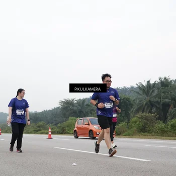 Runner Photo 7499707