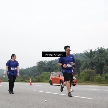 Runner Photo 7499709