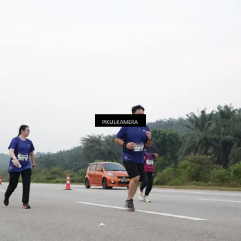 Runner Photo 7499710