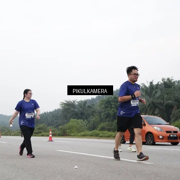 Runner Photo 7499713
