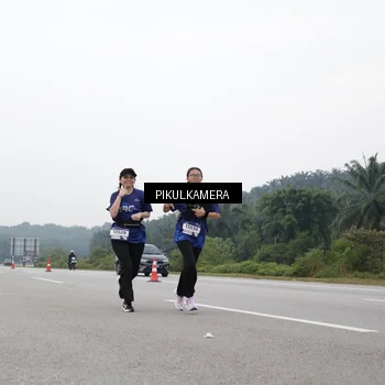 Runner Photo 7499724