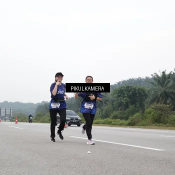 Runner Photo 7499726