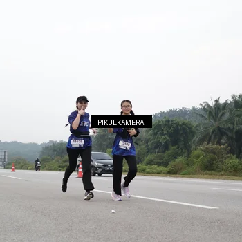 Runner Photo 7499727
