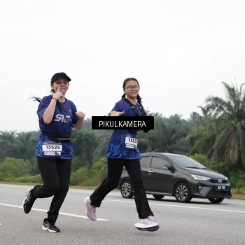Runner Photo 7499740