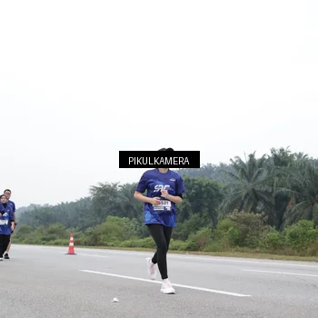 Runner Photo 7499746