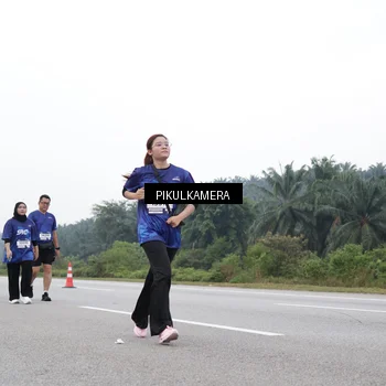 Runner Photo 7499752