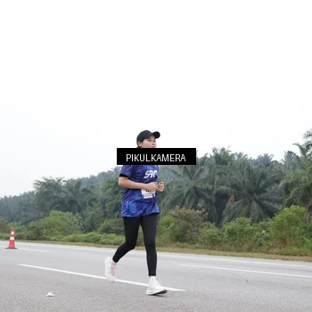 Runner Photo 7499753