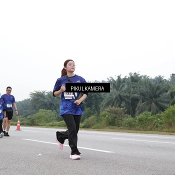 Runner Photo 7499756