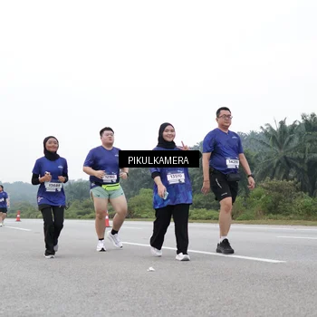 Runner Photo 7499762