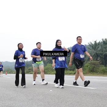 Runner Photo 7499765