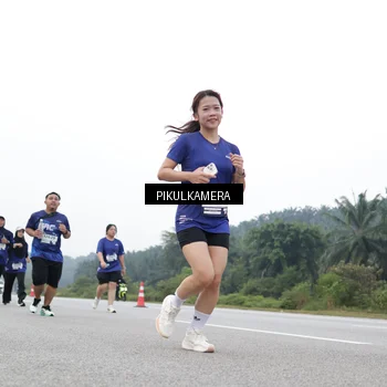 Runner Photo 7499775