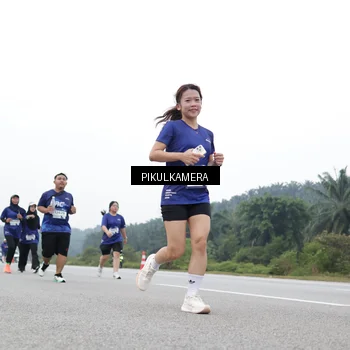 Runner Photo 7499776