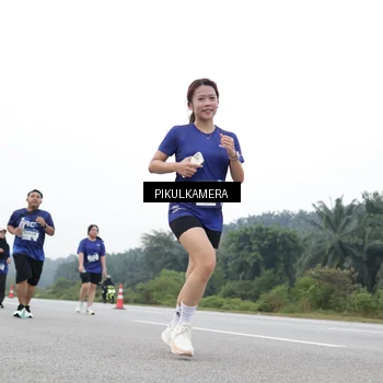 Runner Photo 7499777