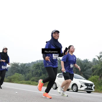 Runner Photo 7499796