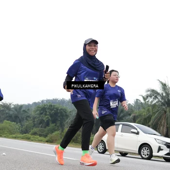 Runner Photo 7499797