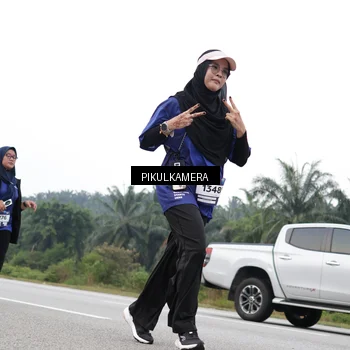 Runner Photo 7499804