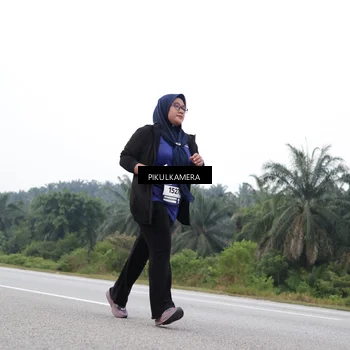 Runner Photo 7499805