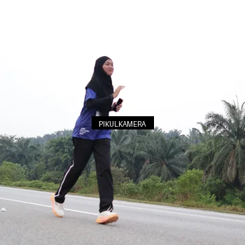 Runner Photo 7499822