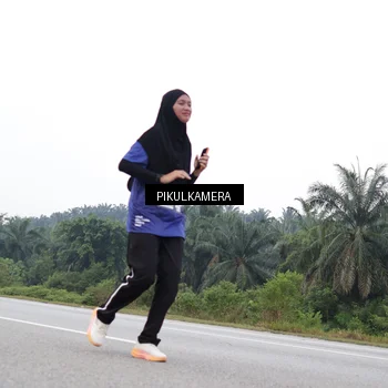 Runner Photo 7499826