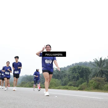 Runner Photo 7499831