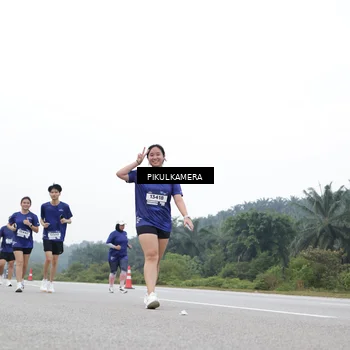 Runner Photo 7499832