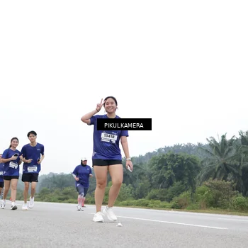 Runner Photo 7499838