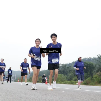 Runner Photo 7499845