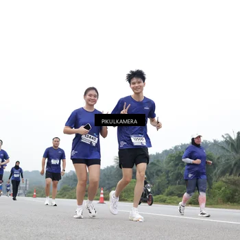 Runner Photo 7499849