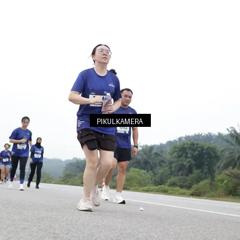 Runner Photo 7499862