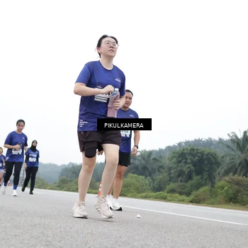 Runner Photo 7499865