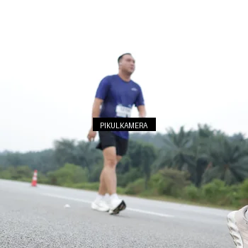 Runner Photo 7499873