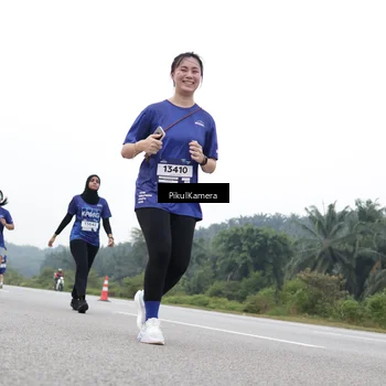 Runner Photo 7499885