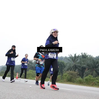 Runner Photo 7499917