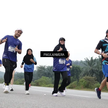Runner Photo 7499919