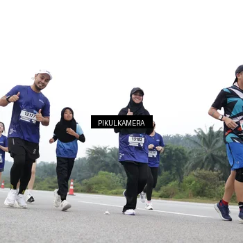 Runner Photo 7499920