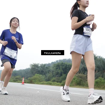 Runner Photo 7499938