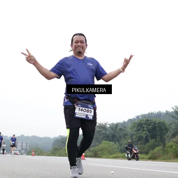 Runner Photo 7499945