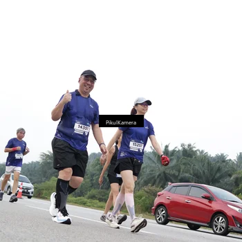 Runner Photo 7499959