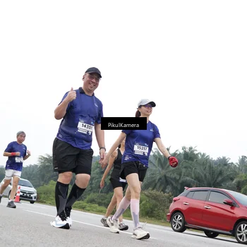 Runner Photo 7499960