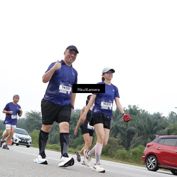 Runner Photo 7499962