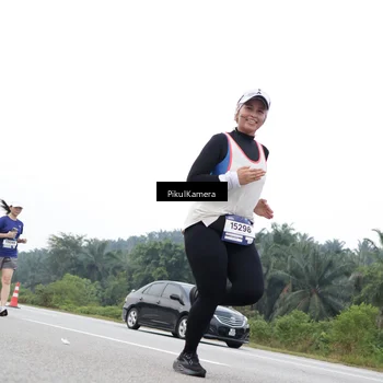 Runner Photo 7499980