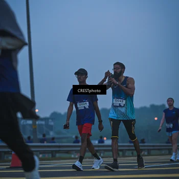 Runner Photo 7500013