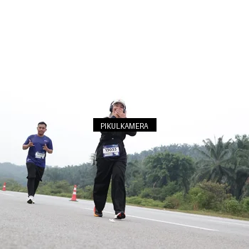 Runner Photo 7500020