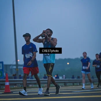 Runner Photo 7500028