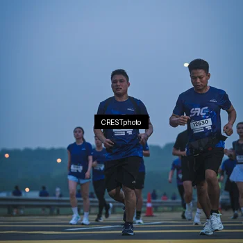 Runner Photo 7500032