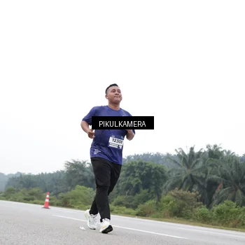 Runner Photo 7500045
