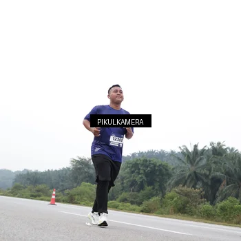 Runner Photo 7500046