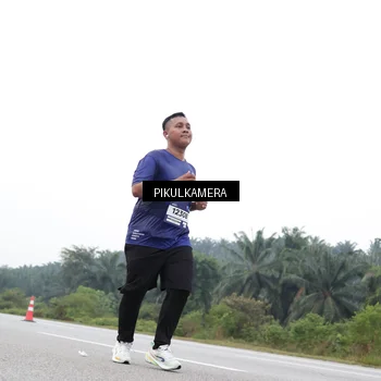 Runner Photo 7500055