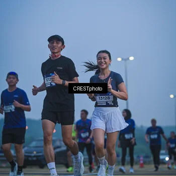 Runner Photo 7500056