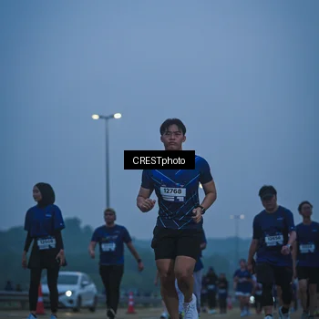 Runner Photo 7500063